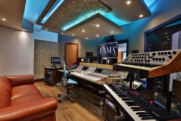 FAMA Studio owner Luis Betances retained WSDG Latin for an acoustic and aesthetic studio design to create a dream recording studio that meets his production needs in Santo Domingo, Dominican Republic. Control Room A.