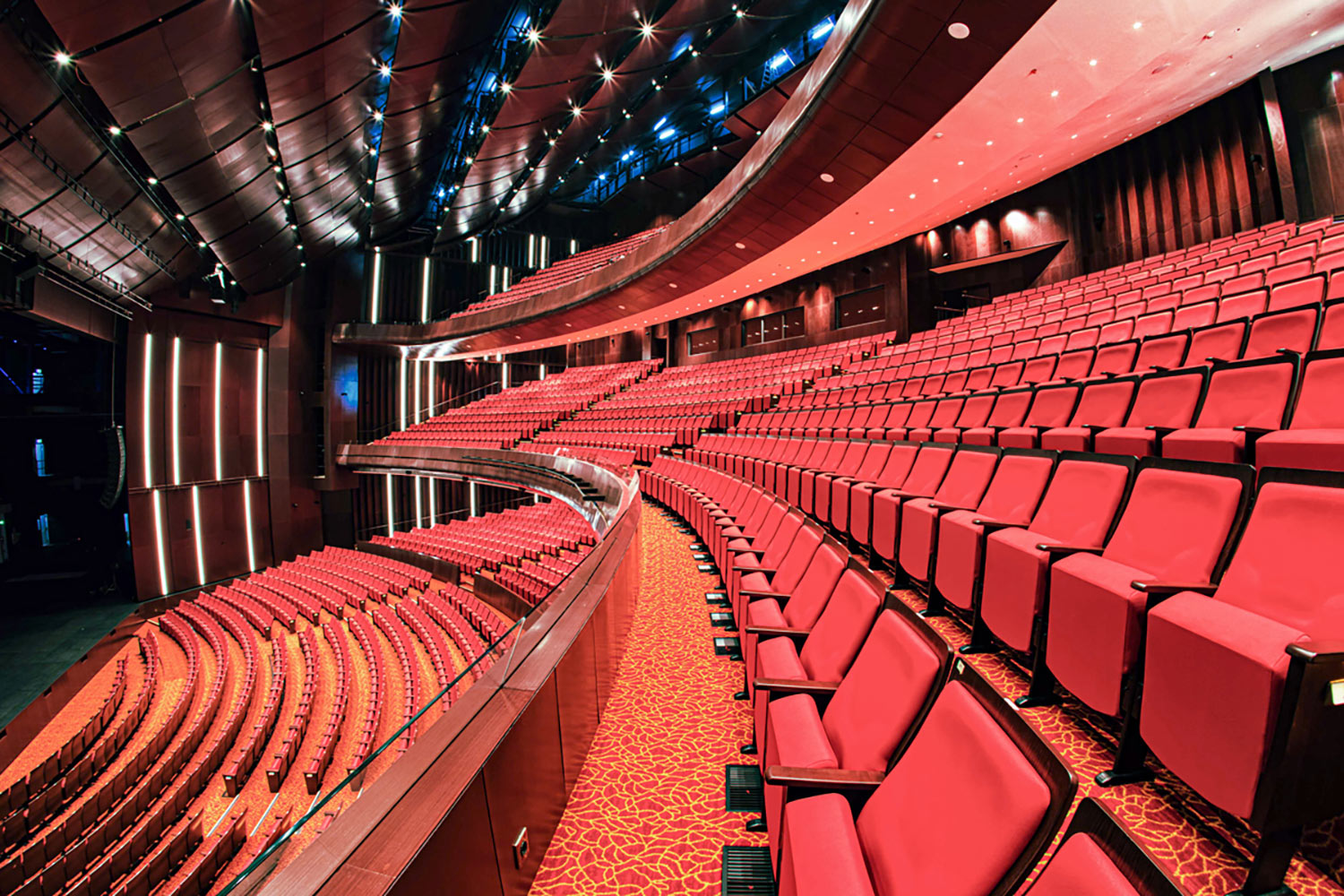 The new Convention Centre and Theatre at Jakarta International Expo (JIExpo) complex is one of the largest and most forward thinking convention and entertainment centers in Indonesia. WSDG was called to to create an acoustic environment conducive to world-class acoustical standards throughout the complex. Side View Landscape.