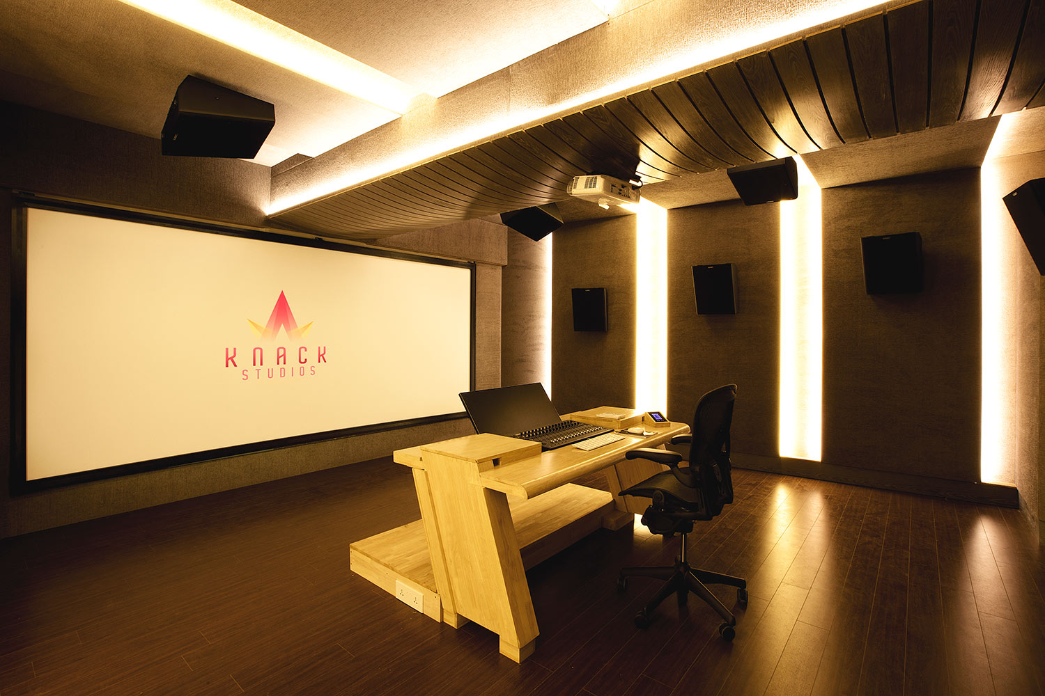Envisioned as a major resource for India’s thriving Bollywood film industry, KNACK Studios is the first world-class post-production complex in Eastern India.  To provide clients with the ultimate facility design, the KNACK executive group retained global architectural/acoustic consultants, WSDG Walters-Storyk Design Group. Dolby Atmos Post-Production Suite
