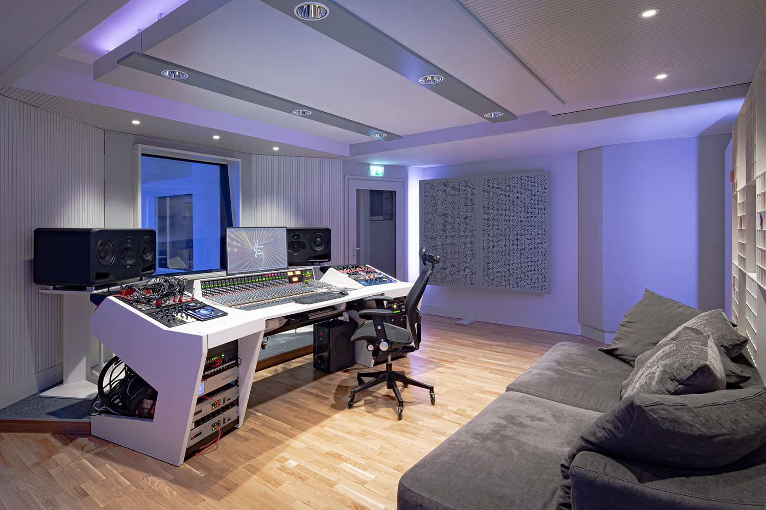 Vienna City Sound amazing control room designed by WSDG in Europe. Photo Dirk Noy.